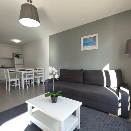 Le Romarin - Climatisation Piscine & Parking Prive Apartment Greoux-les-Bains Exterior photo