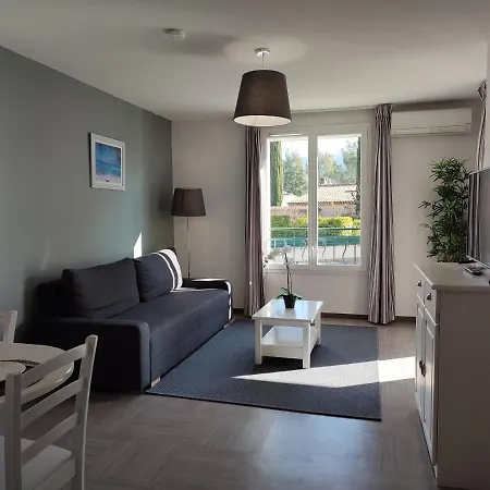 Le Romarin - Climatisation Piscine & Parking Prive Apartment Greoux-les-Bains Exterior photo